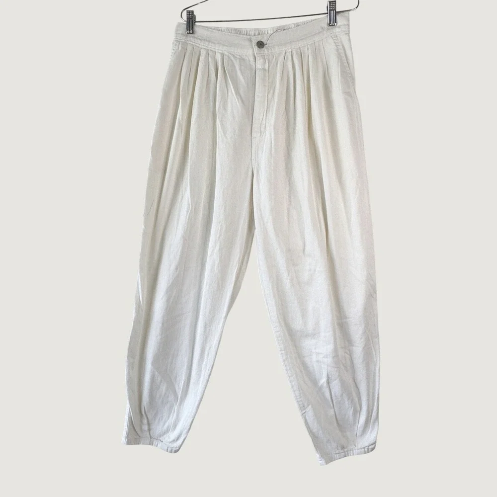 Levis Pleated Tapered Ballon Pants 28 White High Rise Minimalist Coastal Boho‎